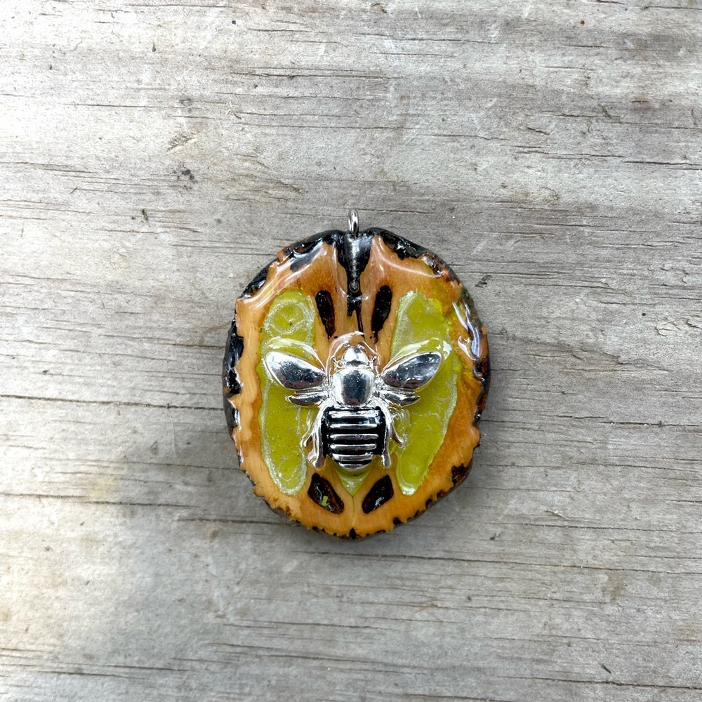 Bee Walnut Pendant